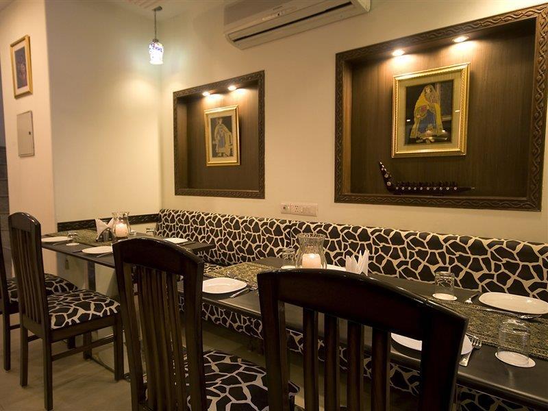 Red Maple Bed & Breakfast New Delhi Exteriör bild