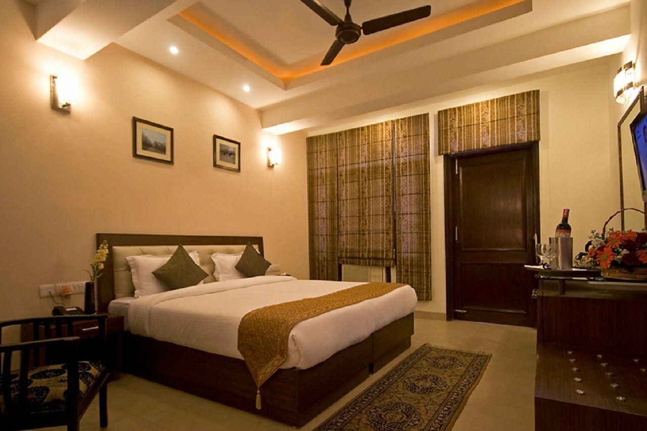 Red Maple Bed & Breakfast New Delhi Exteriör bild